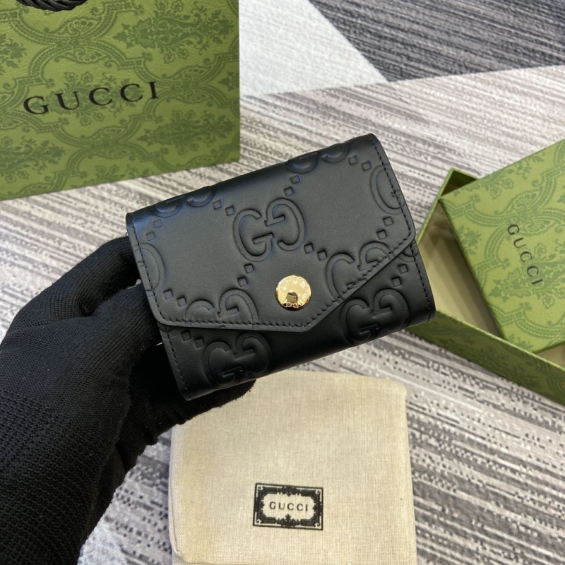 G*u*i wallets & purse